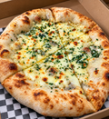 Small Garlic Pizza - Lola's Kitchen